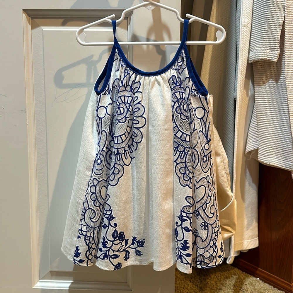 Adorable 24mo white dress with blue embroidery and trim